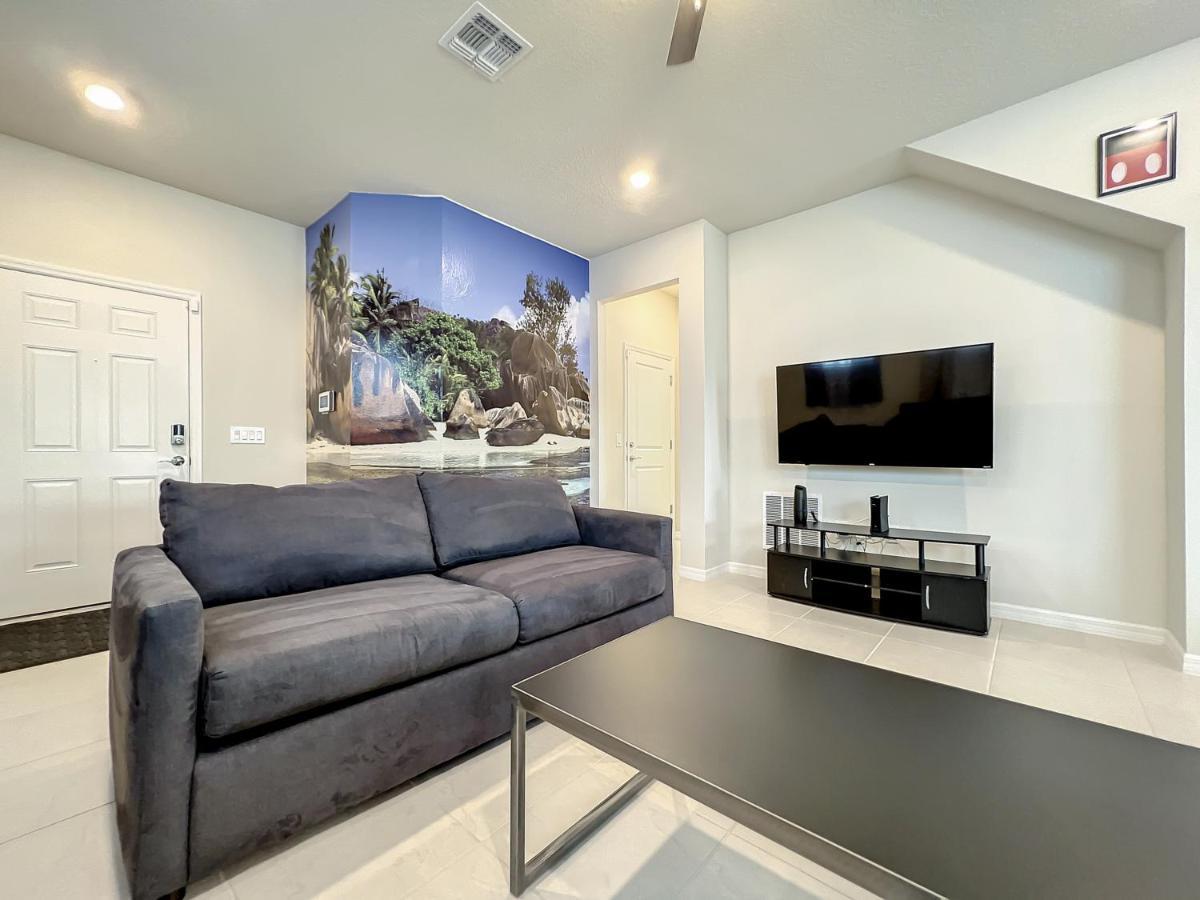Windsor Island Vacation Pool Home Дейвънпорт Екстериор снимка