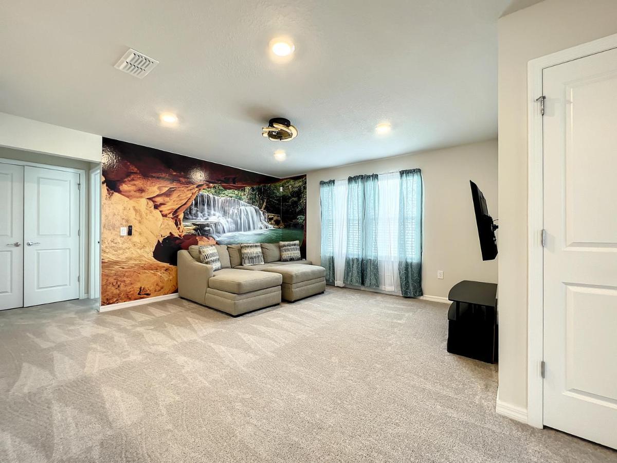 Windsor Island Vacation Pool Home Дейвънпорт Екстериор снимка